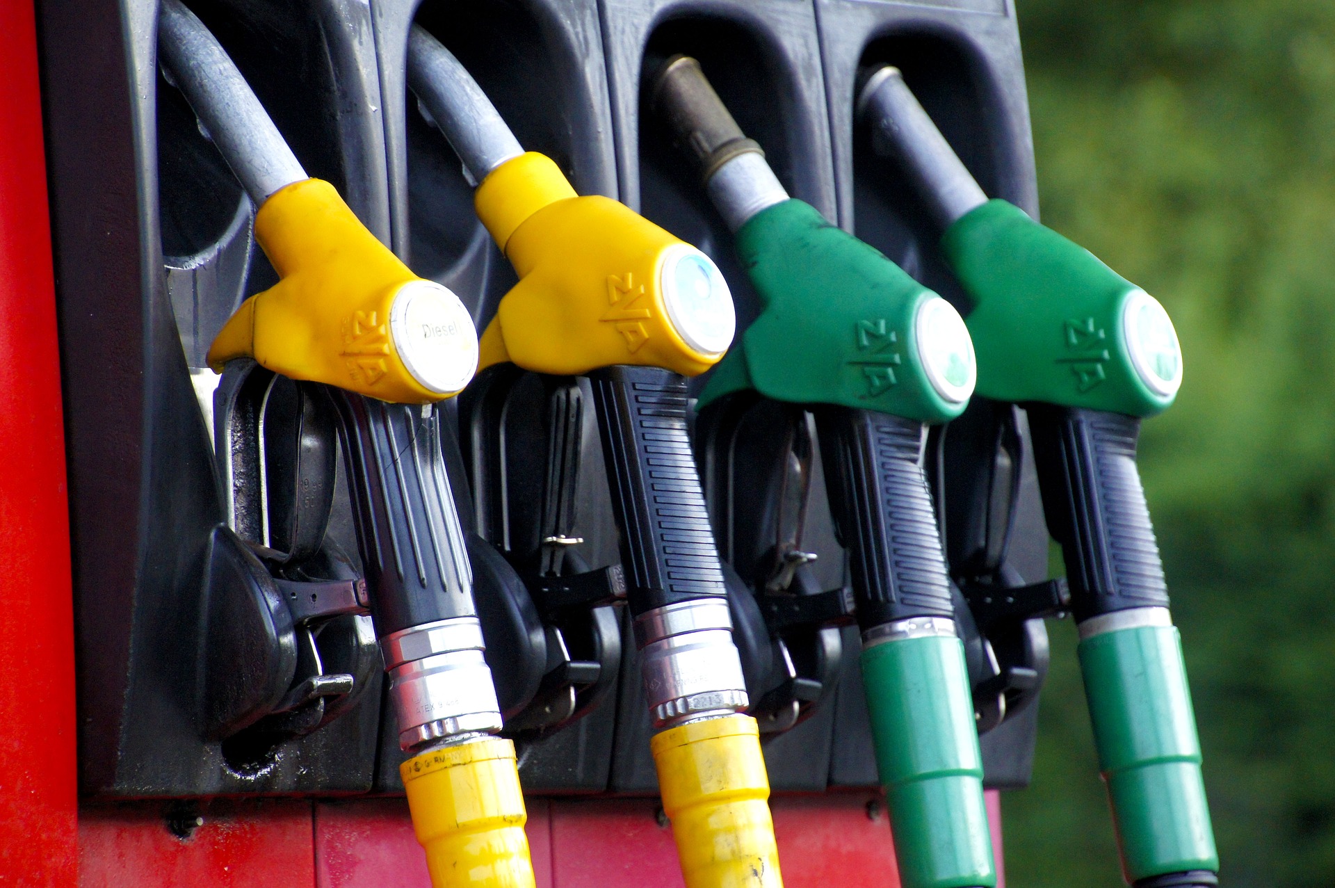 Combustível: compensa mais álcool ou gasolina?