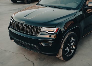 Conheça a versão híbrida do SUV Jeep Compass